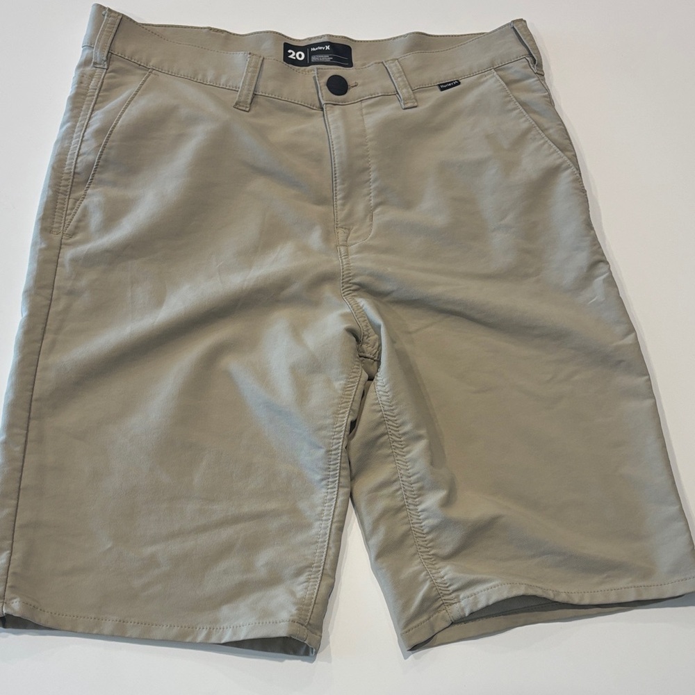 Hurley Men’s Tan Shorts